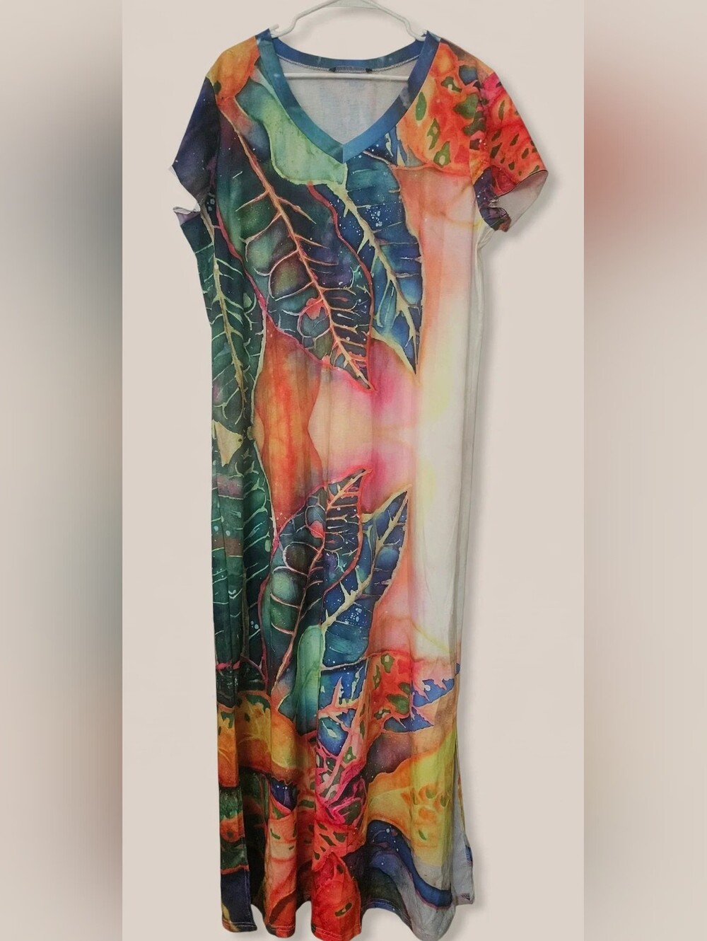 NORACORA Maxi Dress with Multicolor Leaf Print - Vibrant Pink and Green